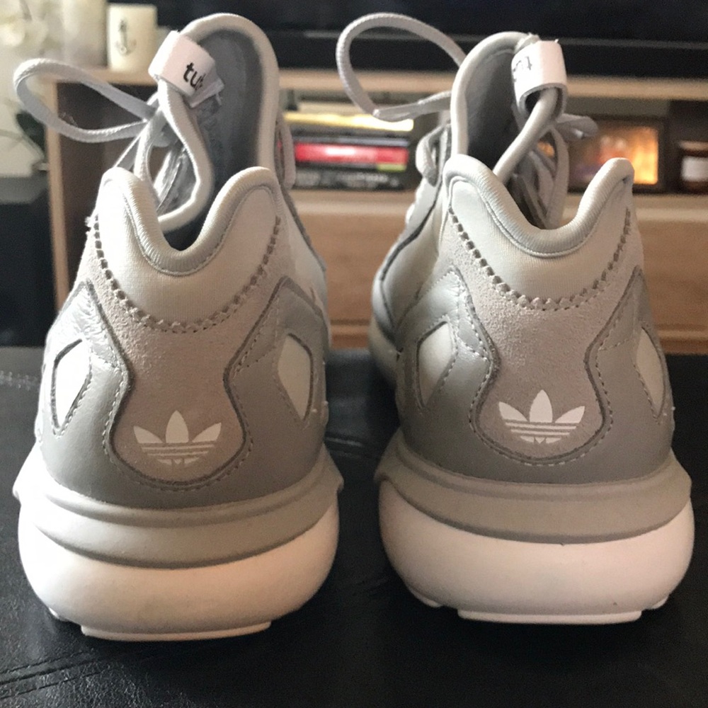 Adidas Tubular - Picture 3 of 4